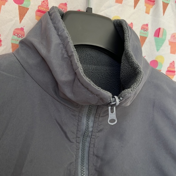 💝 10/$10 💝 Reversible Warm Vest Size XL 🙂 15.5 oz - Picture 8 of 8